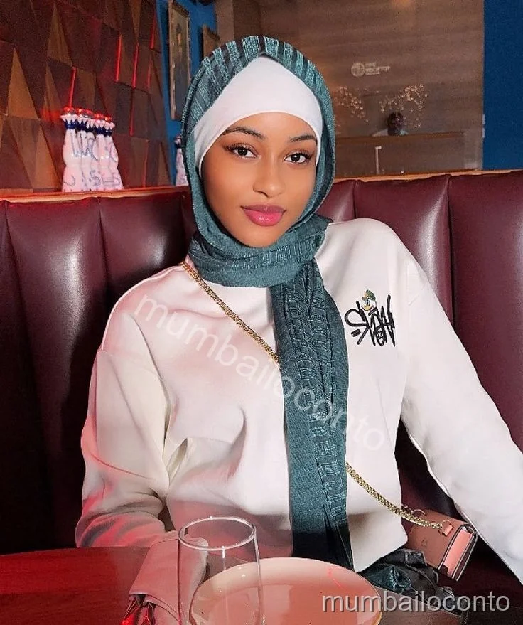 Neha Arora - Premium Escort in Mumbai